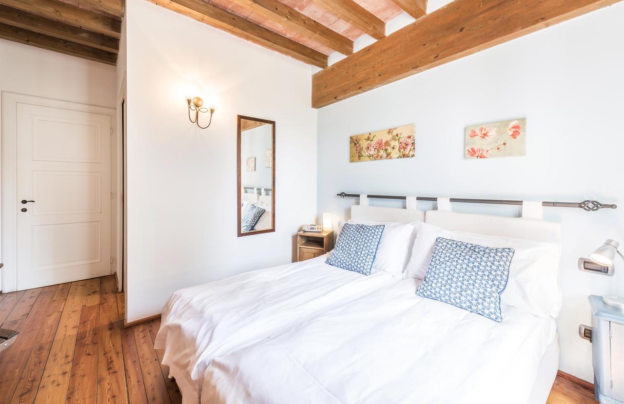 Agriturismo Ca Del Lago กราเวโดนา ภายนอก รูปภาพ