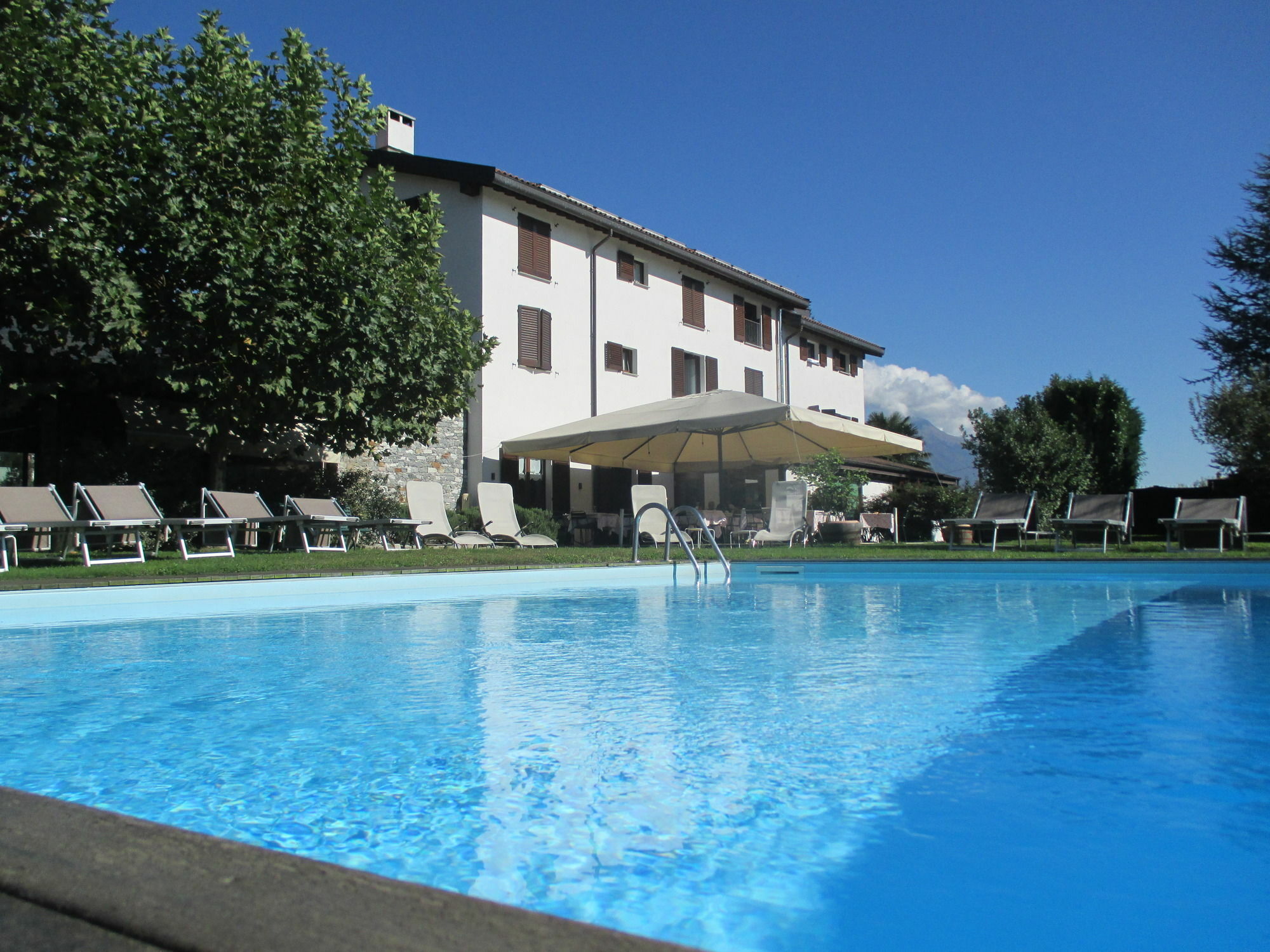 Agriturismo Ca Del Lago กราเวโดนา ภายนอก รูปภาพ